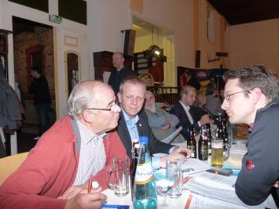 Ralph Pittich, Norbert Schumann und Daniel Rauschenberger im Gespräch.